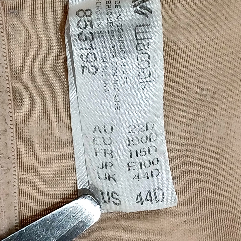 Wacoal Basic Beauty Spacer Underwire Full-Busted Bra, Size 44D - Picture 16 of 16